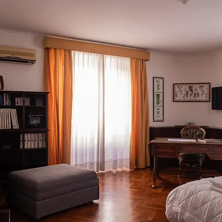 Casa Dei Mori *